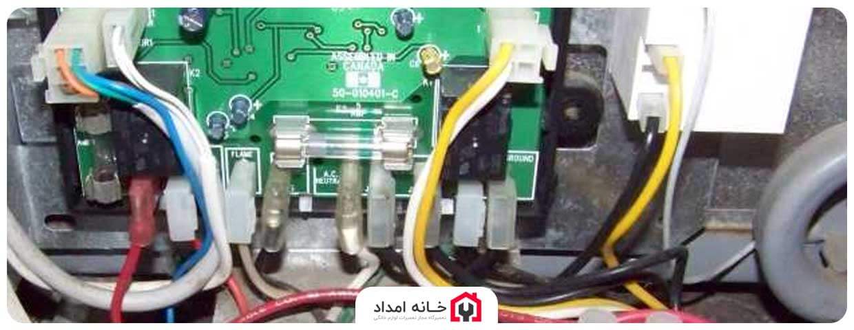 علت خاموش شدن یخچال