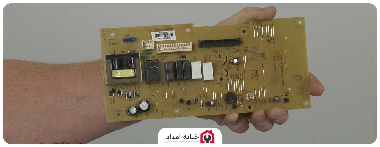 4 دلیل کار نکردن صفحه نمایش ماکروفر | راه های بر طرف کردن آنها